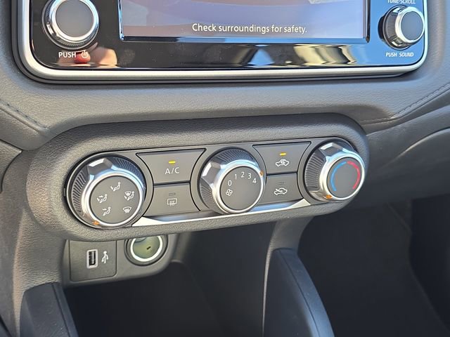 New 2025 Nissan Versa S w/ Trunk Package image 25