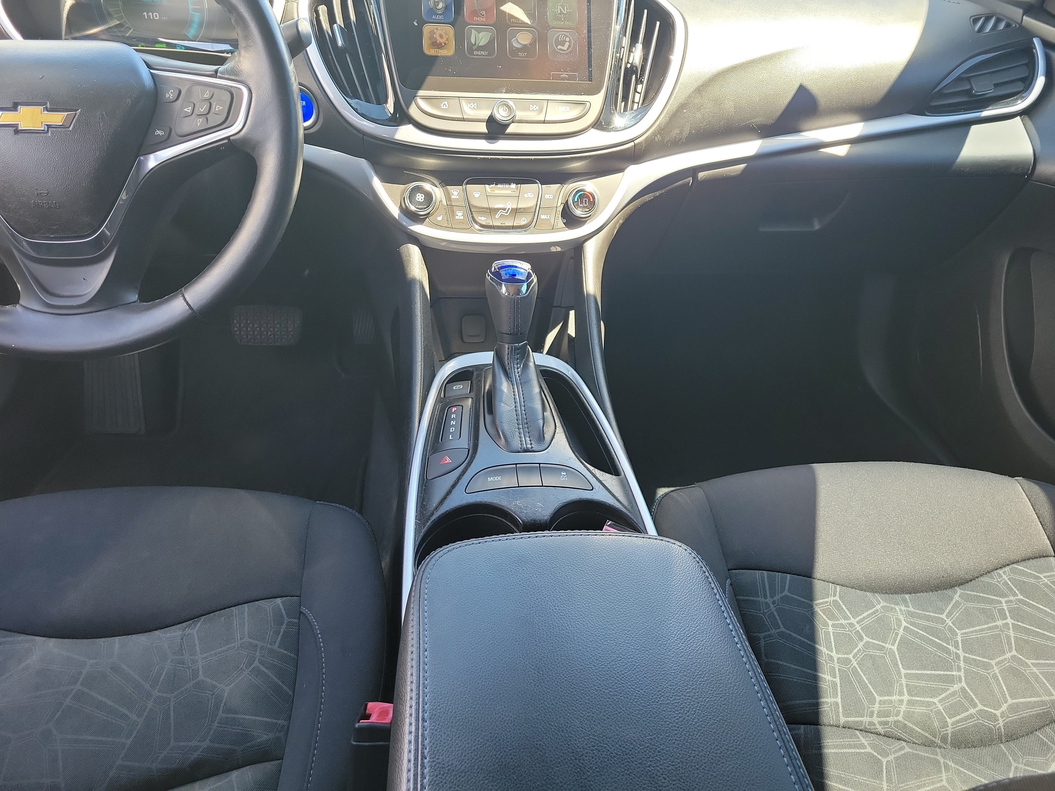 Used 2018 Chevrolet Volt LT w/ Comfort Package FWD image 16