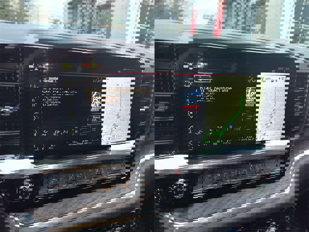 Used 2025 GMC Sierra 1500 SLT w/ SLT Premium Plus Package image 16