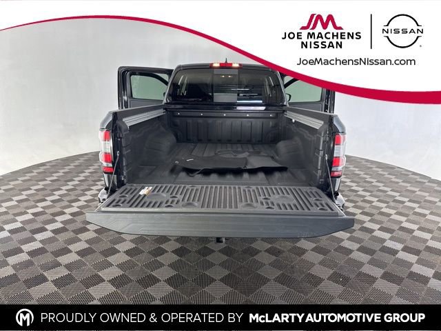 Certified 2024 Nissan Frontier SV image 15