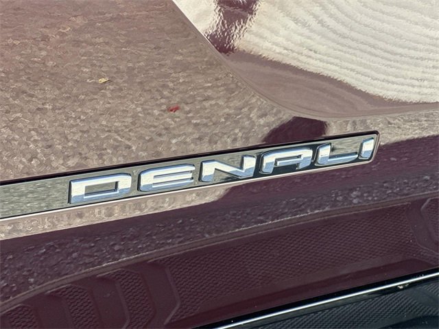 Used 2025 GMC Sierra EV Denali image 31