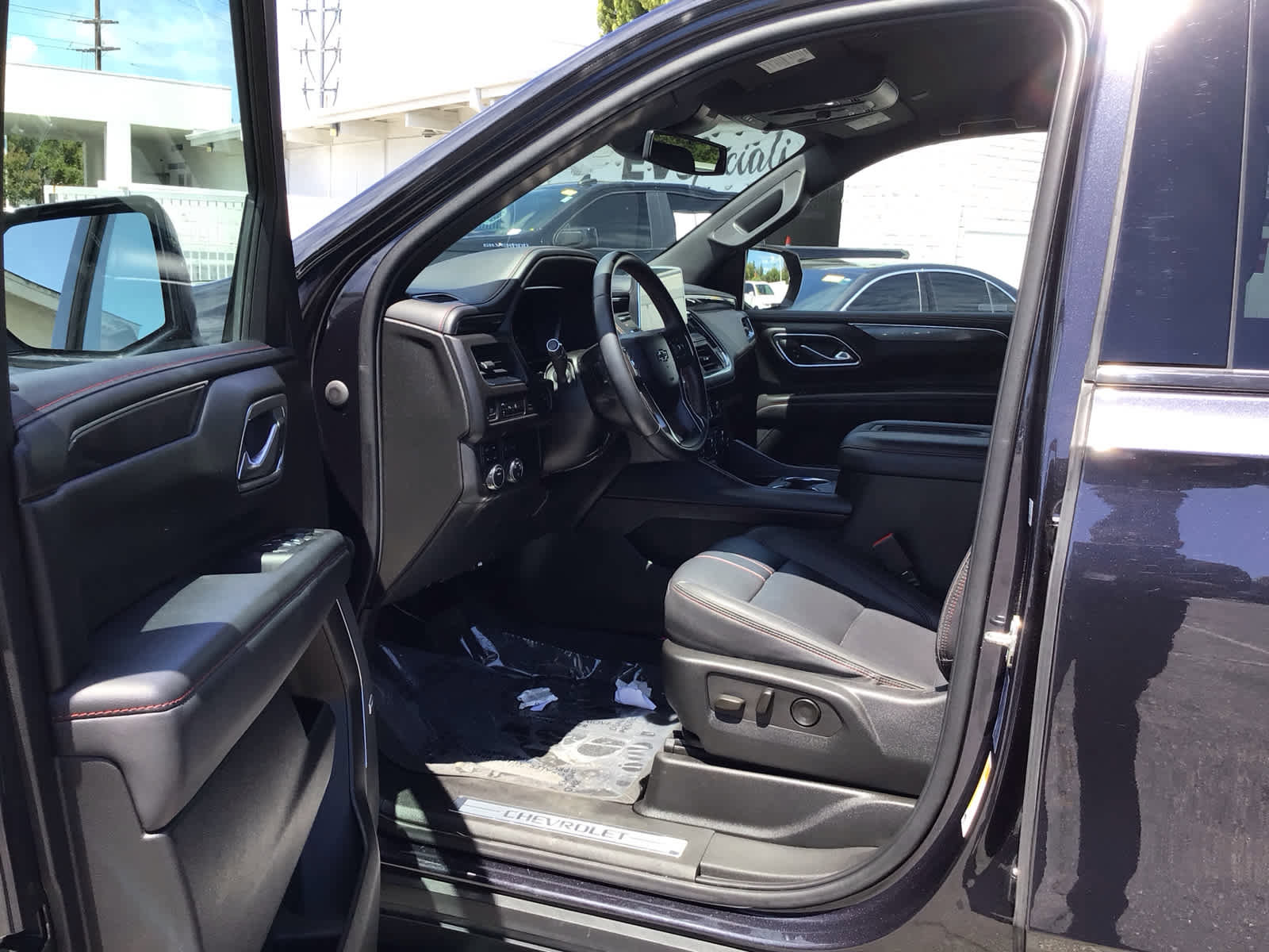 Used 2023 Chevrolet Tahoe RST AWD/4WD image 5