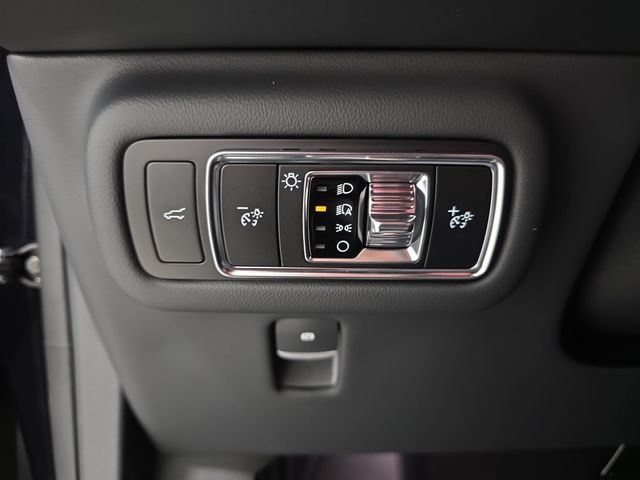 New 2026 Lincoln Nautilus Premier w/ Equipment Group 102A AWD/4WD image 22