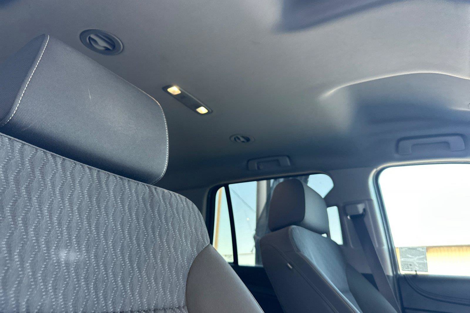 Used 2016 Chevrolet Tahoe LS RWD image 18