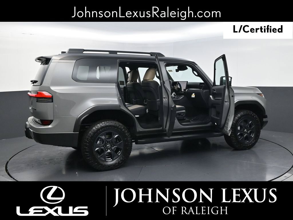 Certified 2025 Lexus GX 550 AWD/4WD image 34