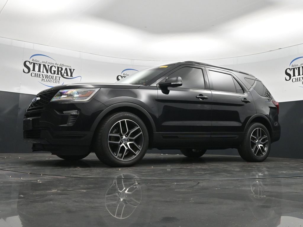 Used 2019 Ford Explorer Sport w/ Equipment Group 401A AWD/4WD image 28
