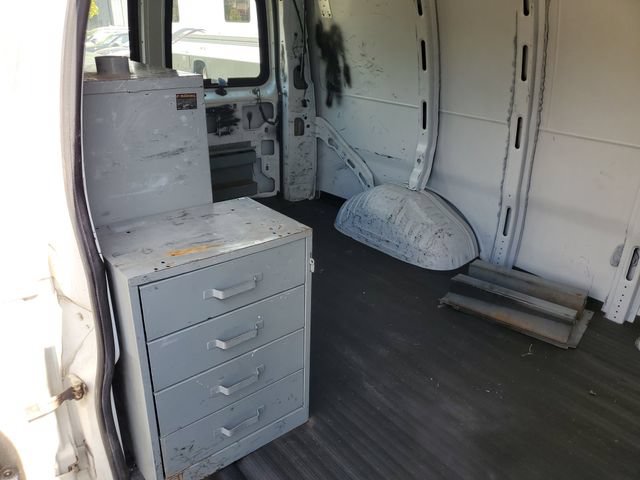 Used 2008 GMC Savana 3500 RWD image 22