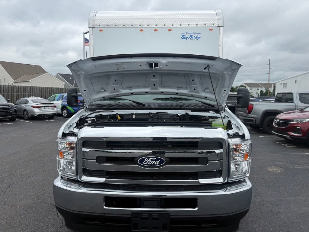 New 2027 Ford E-450 and Econoline 450 Super Duty w/ Power Equipment Group RWD image 51