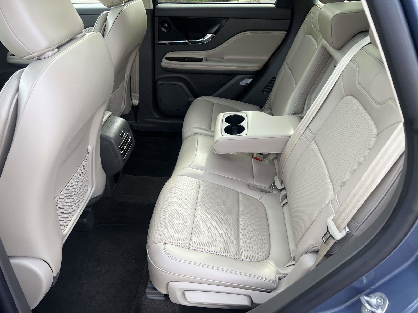 Used 2022 Lincoln Corsair Reserve w/ Equipment Group 201A image 14