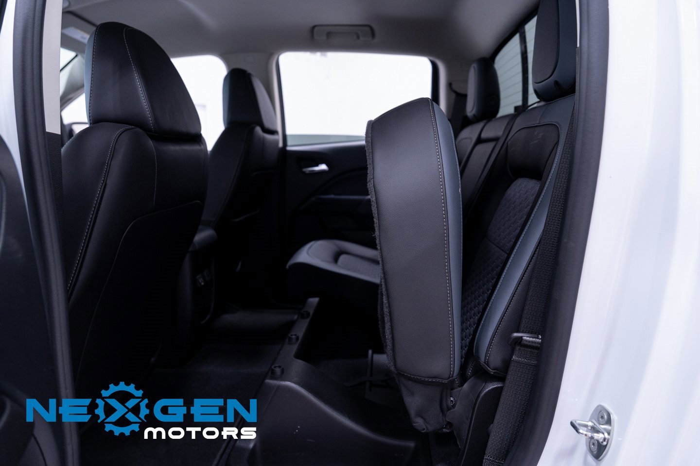 Used 2021 Chevrolet Colorado Z71 image 38