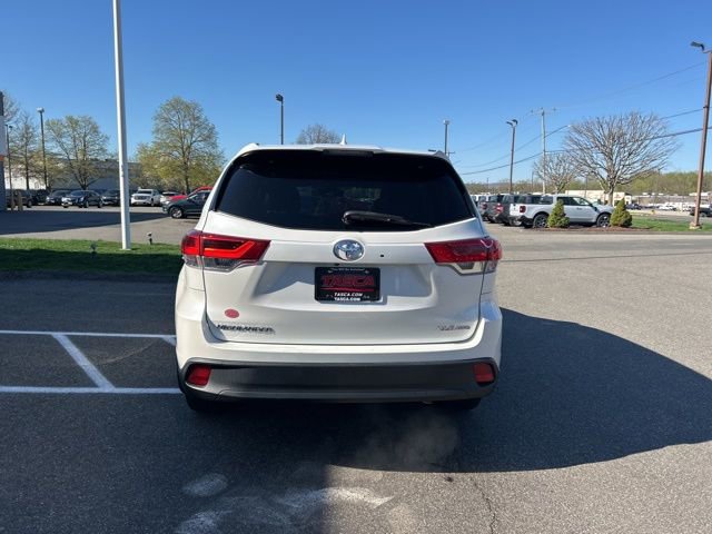 Used 2019 Toyota Highlander XLE image 6