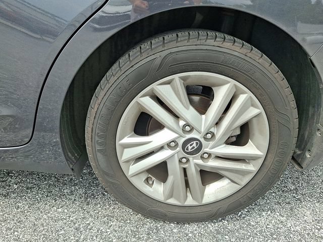 Used 2020 Hyundai Elantra Value Edition w/ Cargo Package (C1) FWD image 10