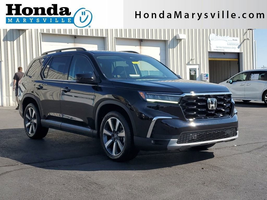 Used 2023 Honda Pilot Elite image 1