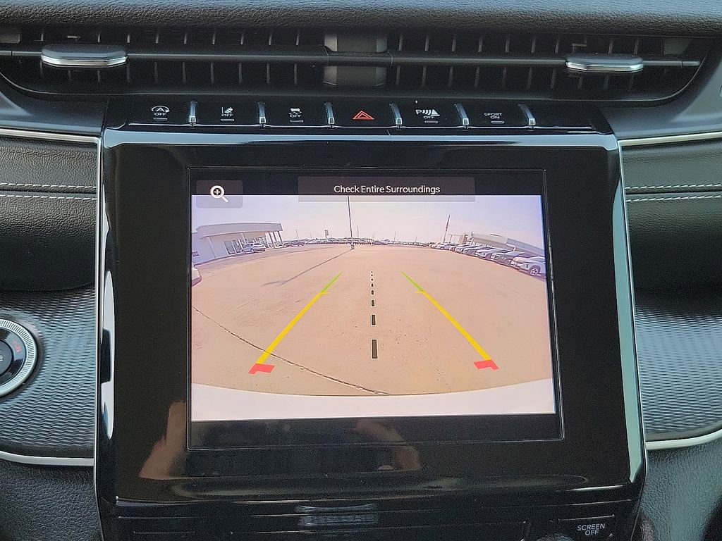 Used 2023 Jeep Grand Cherokee L Laredo image 17