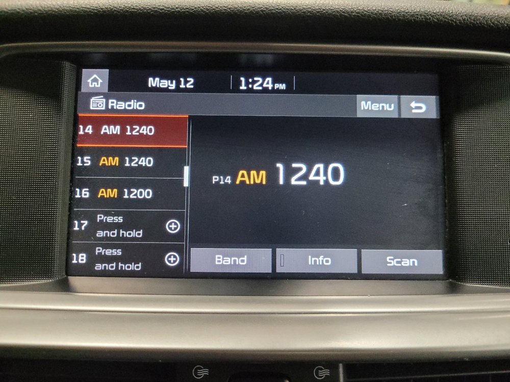 Used 2020 Kia Optima LX FWD image 25
