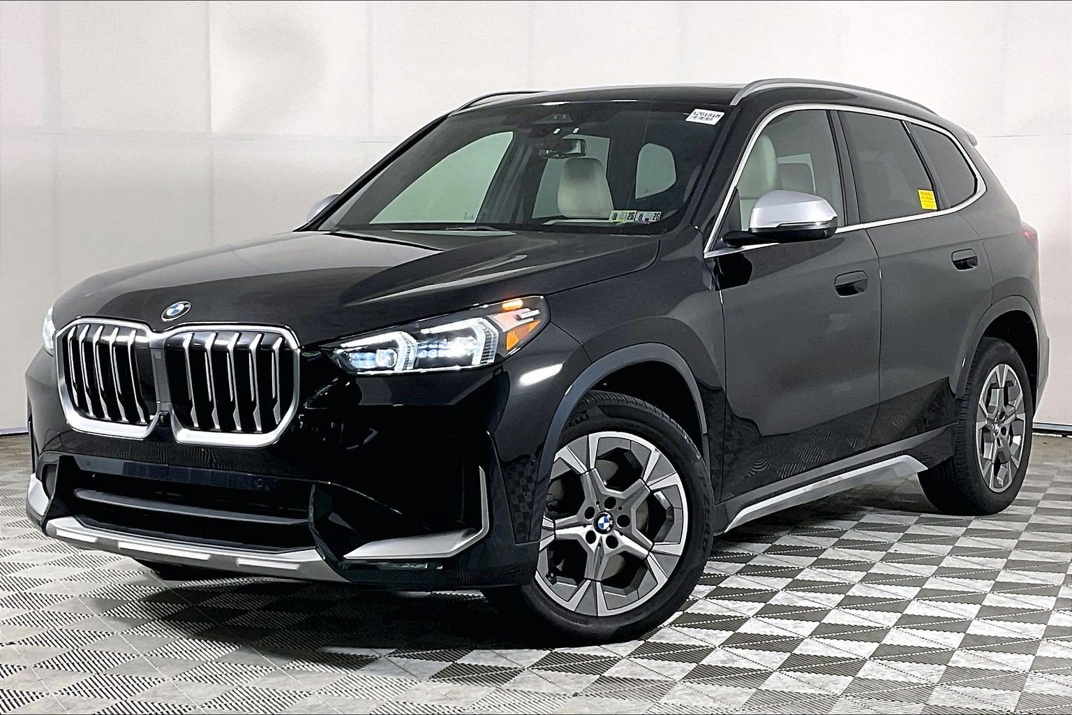 Used 2023 BMW X1 xDrive28i w/ Premium Package