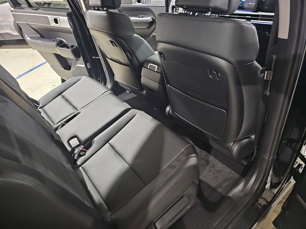 New 2026 Hyundai Santa Fe Limited image 11