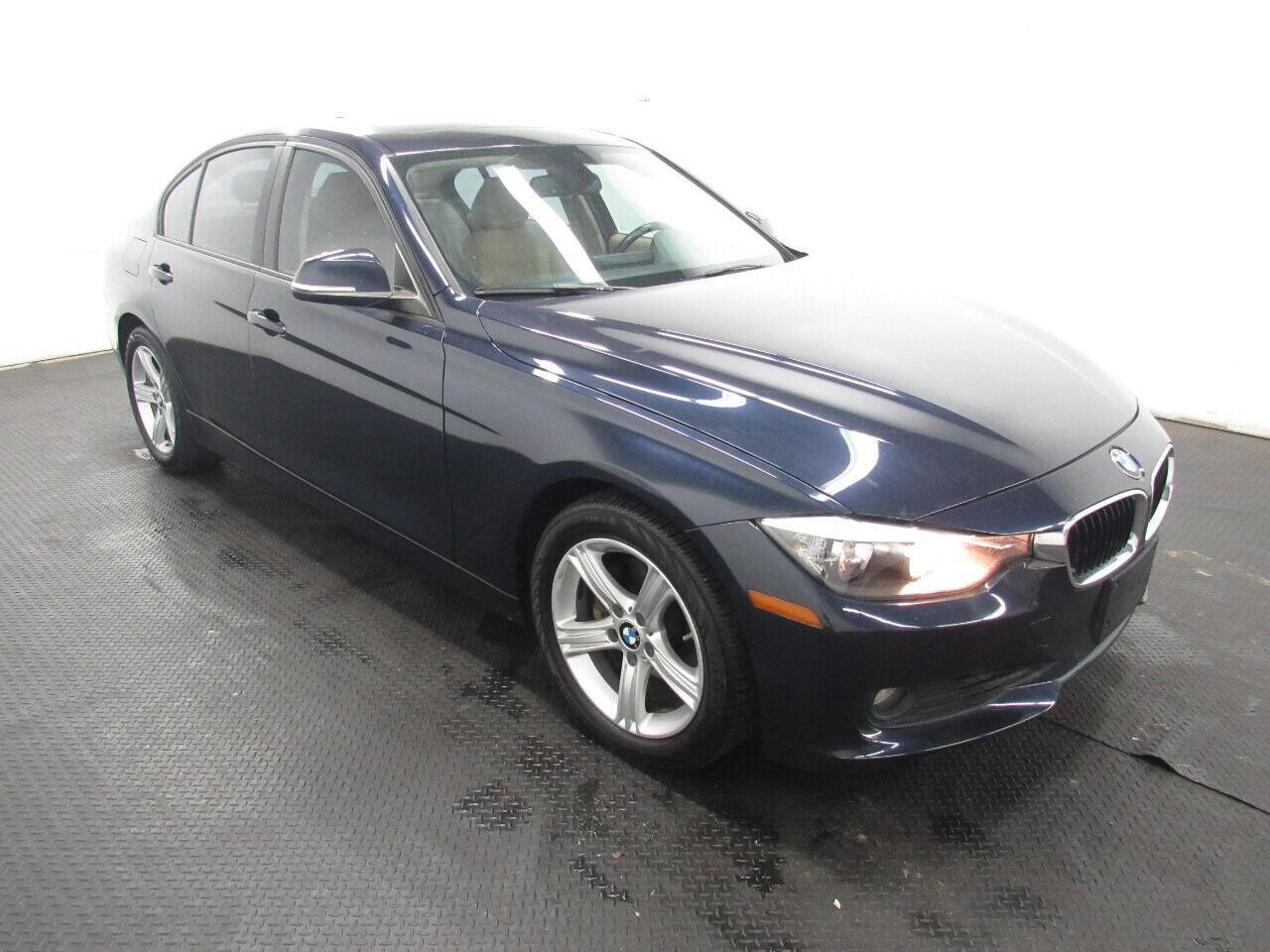 Used 2012 BMW 328i Sedan image 3