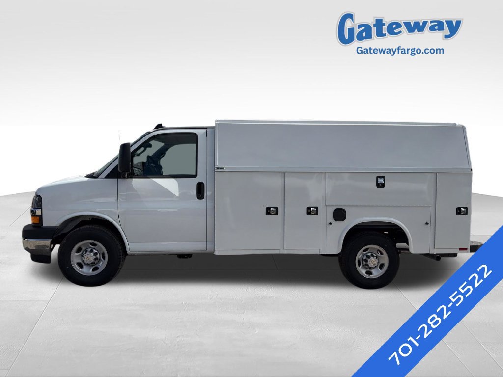 New 2026 Chevrolet Express 3500 w/ Power Convenience Package RWD 360° Tour