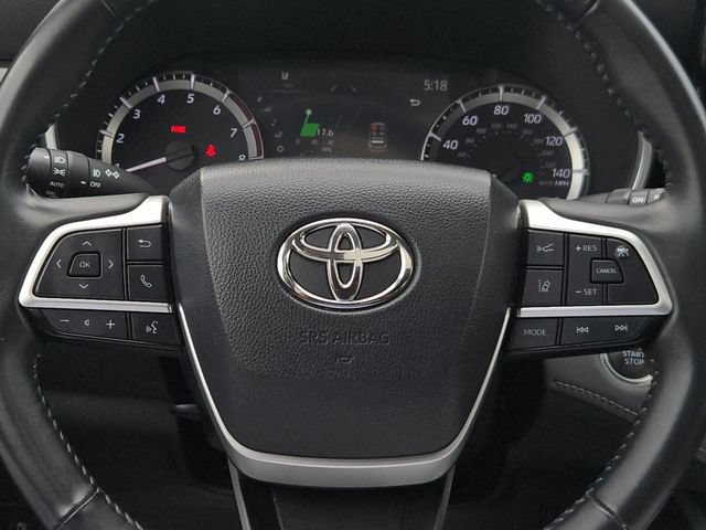 Used 2023 Toyota Highlander XLE FWD image 26