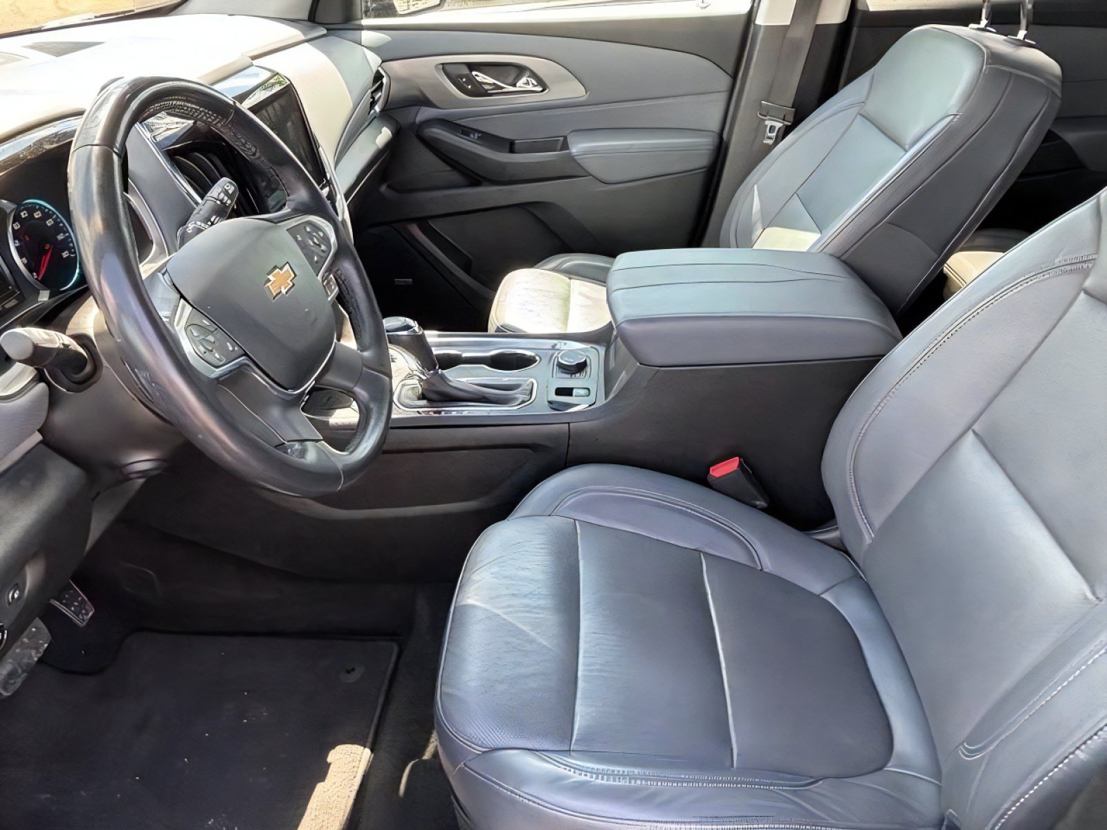 Used 2018 Chevrolet Traverse Premier AWD/4WD image 21