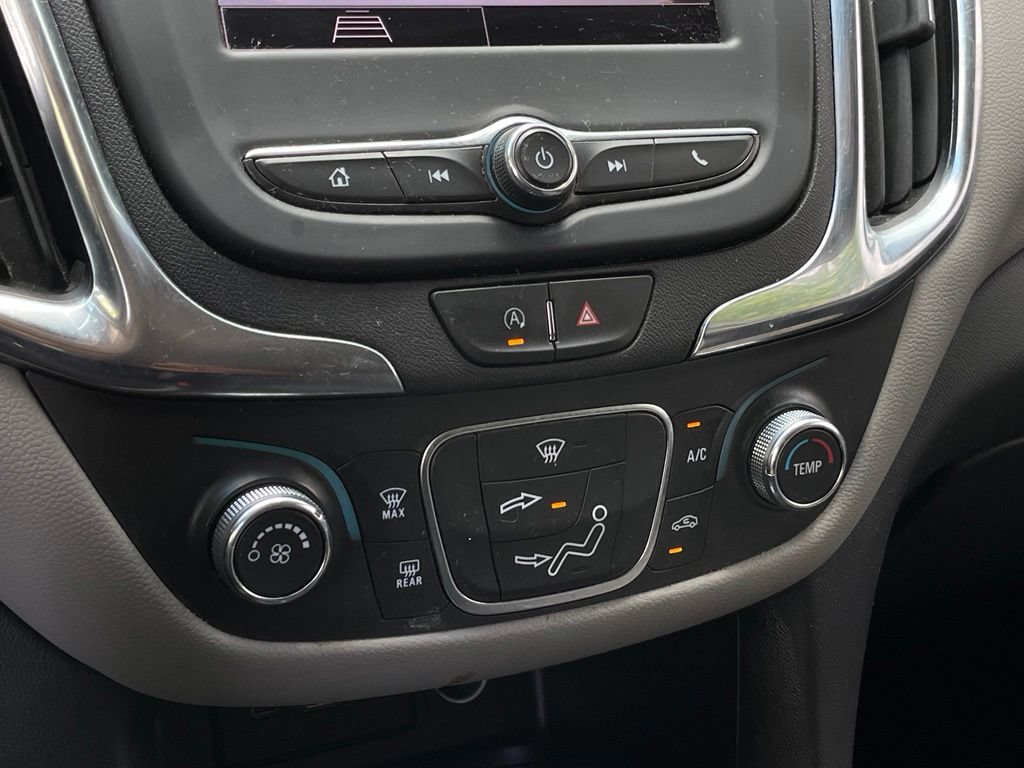 Used 2023 Chevrolet Equinox LT AWD/4WD image 19