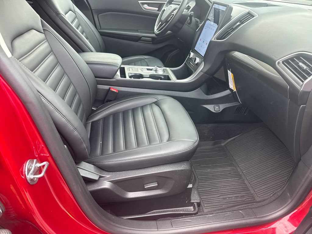 Used 2024 Ford Edge SEL w/ Convenience Package AWD/4WD image 19