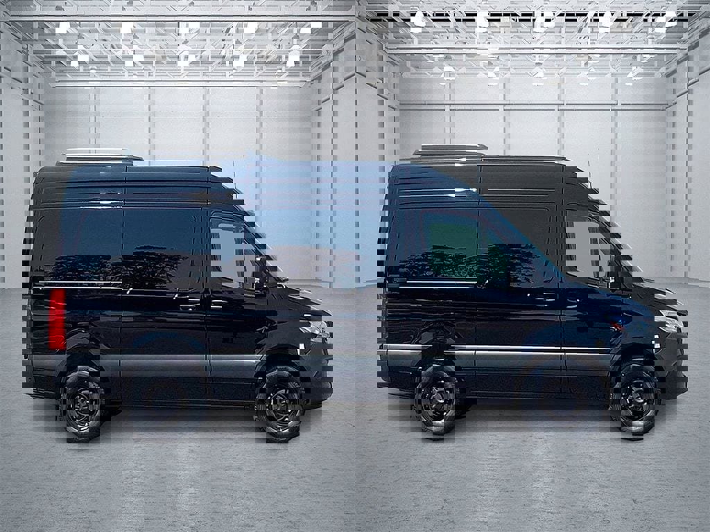 New 2025 Mercedes-Benz Sprinter 2500 image 4
