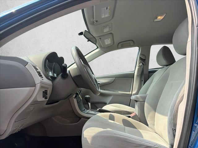 Used 2010 Toyota Corolla LE FWD image 12