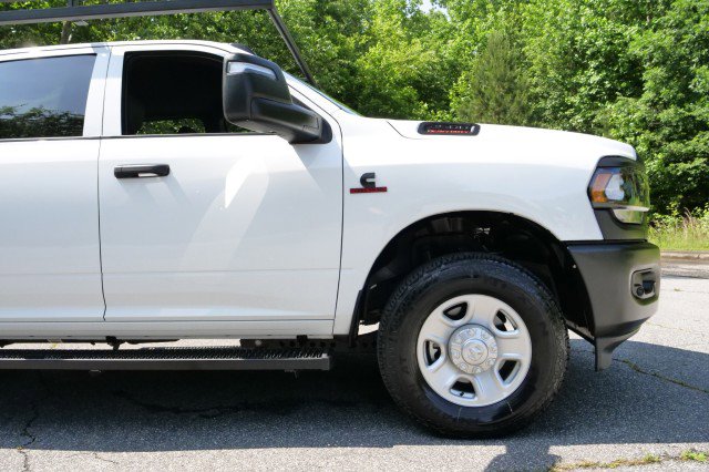 Used 2024 RAM 3500 Tradesman w/ Safety Group image 46