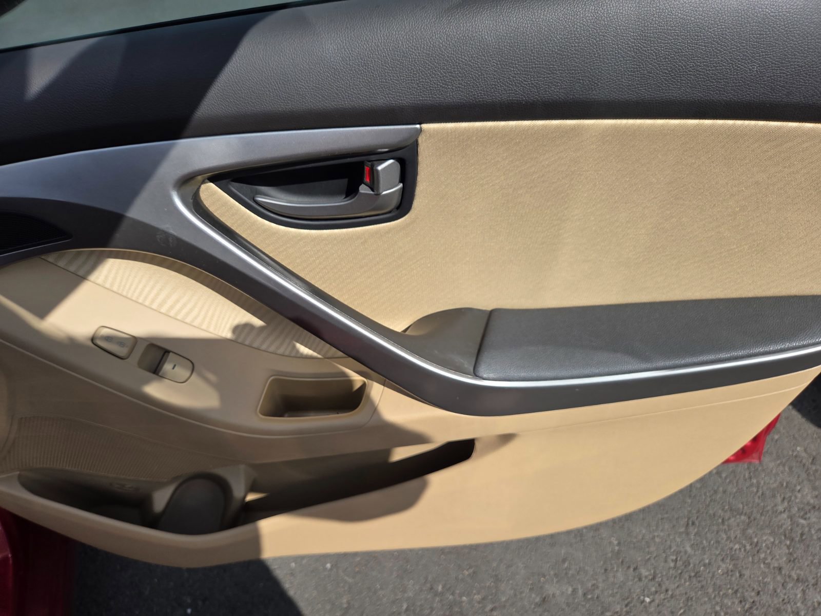 Used 2013 Hyundai Elantra GLS w/ Preferred Pkg FWD image 13