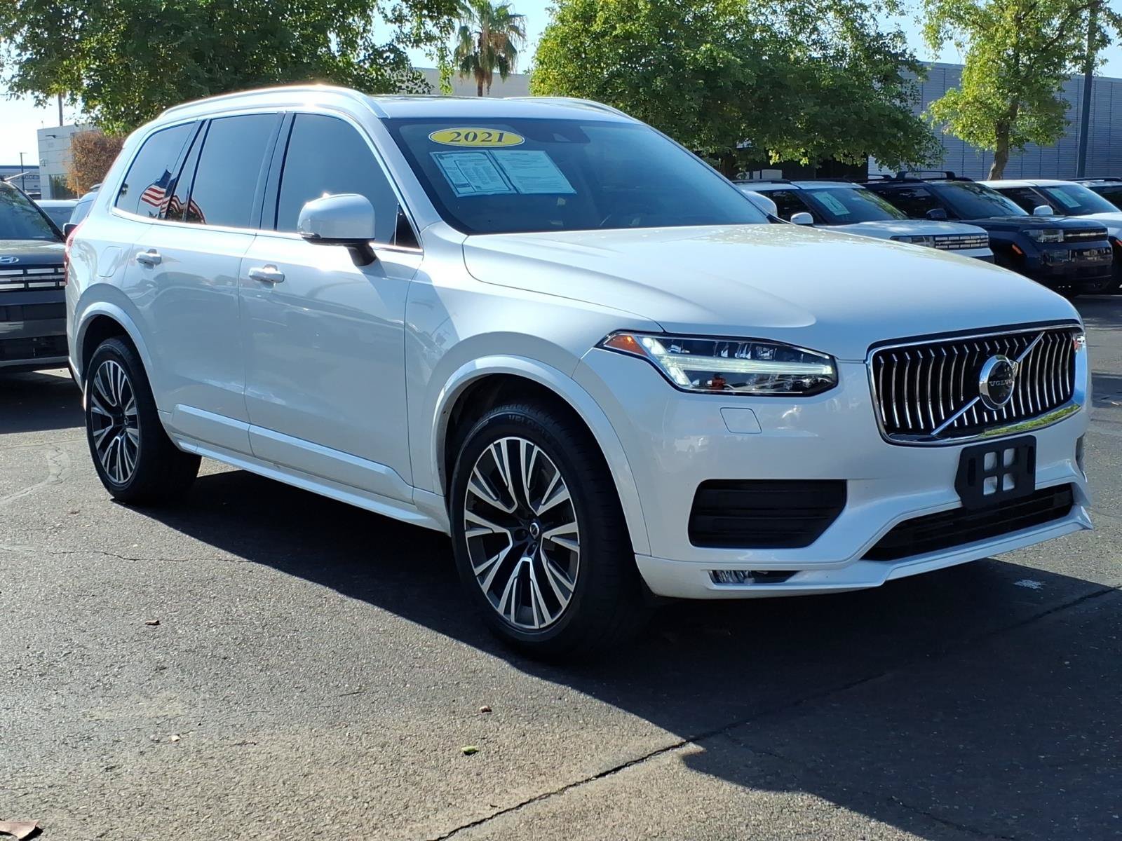 Used 2021 Volvo XC90 T5 Momentum w/ Advanced Package FWD image 7