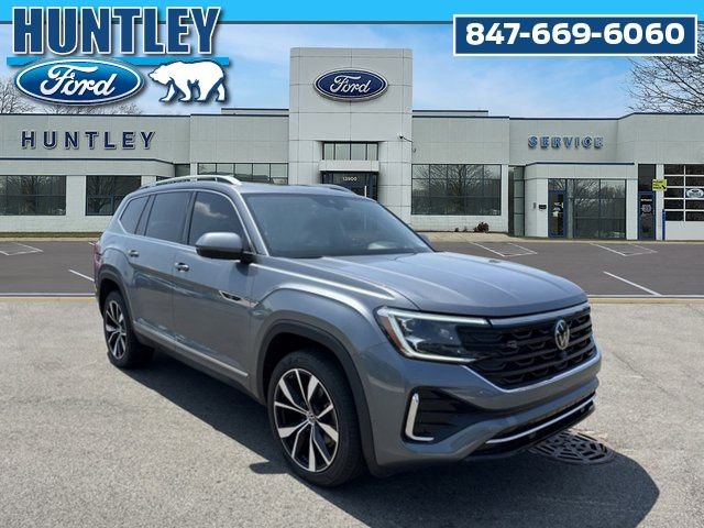 Used 2024 Volkswagen Atlas SEL Premium R-Line image 4