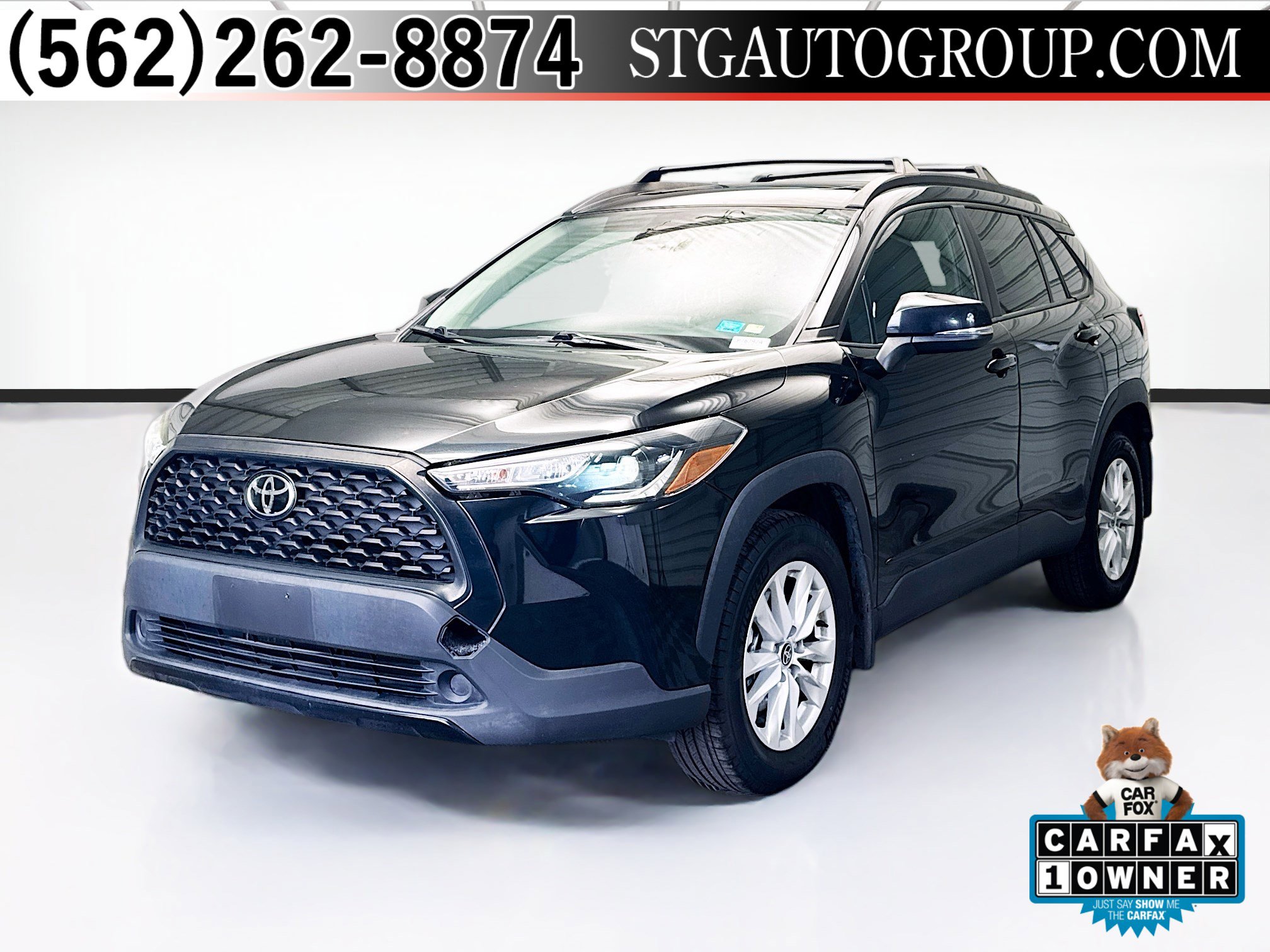 Used 2022 Toyota Corolla Cross LE image 1