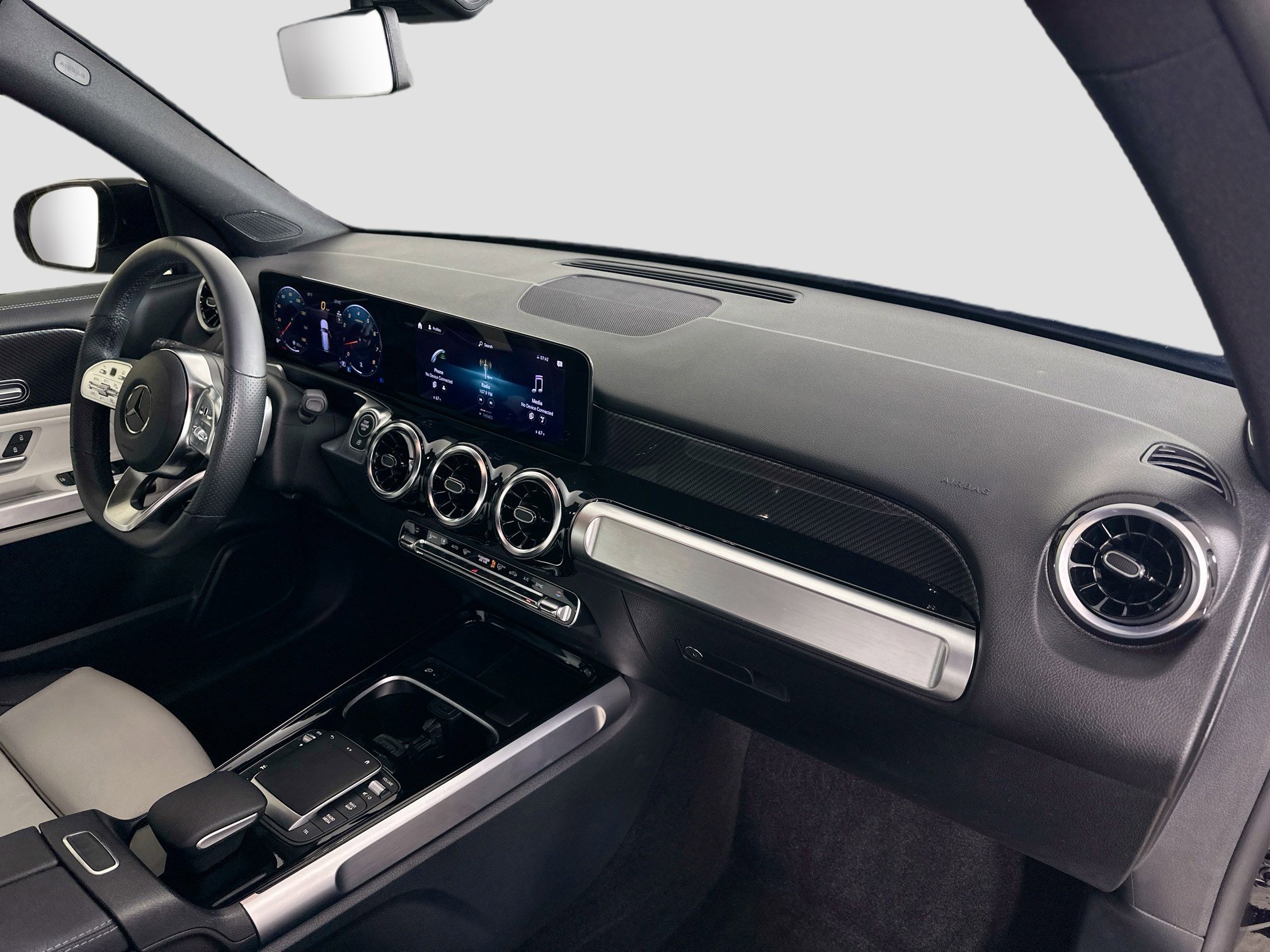 Certified 2023 Mercedes-Benz GLB 250 4MATIC image 32