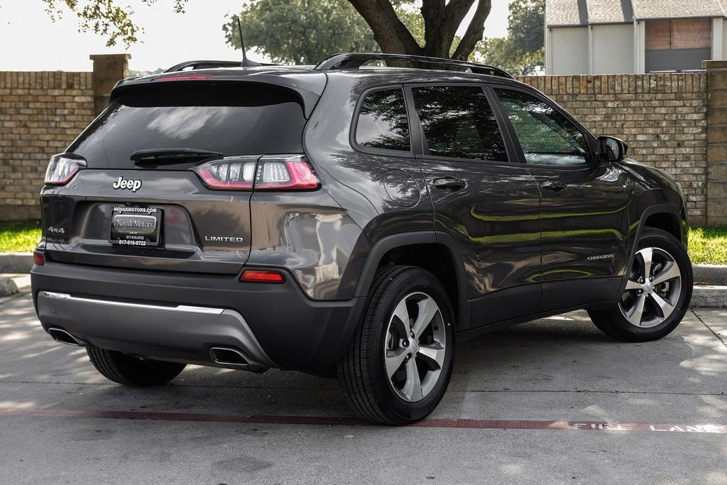 Used 2022 Jeep Cherokee Limited image 15