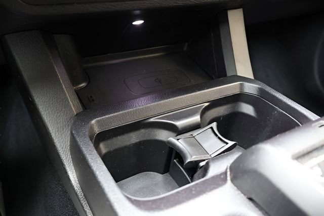 Used 2016 Toyota Tacoma TRD Sport w/ Towing Package image 26