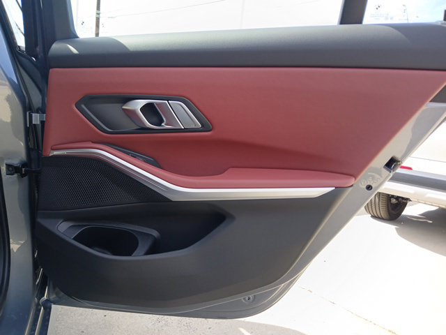 New 2026 BMW 330i Sedan w/ Convenience Package RWD image 11