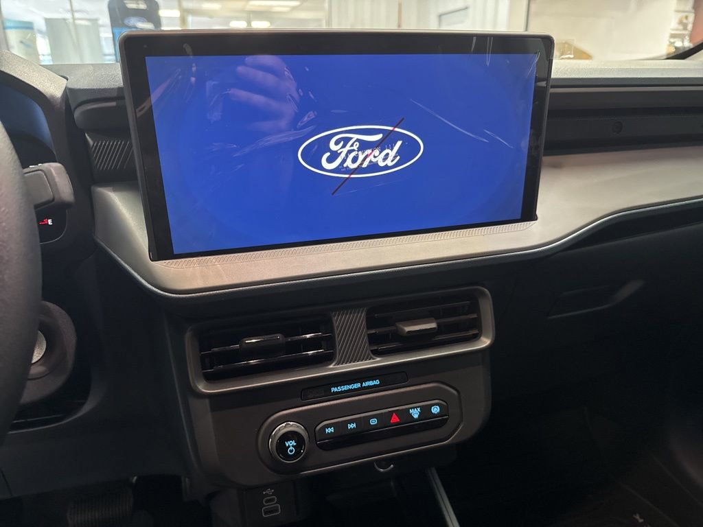 New 2026 Ford Maverick XL AWD/4WD image 19