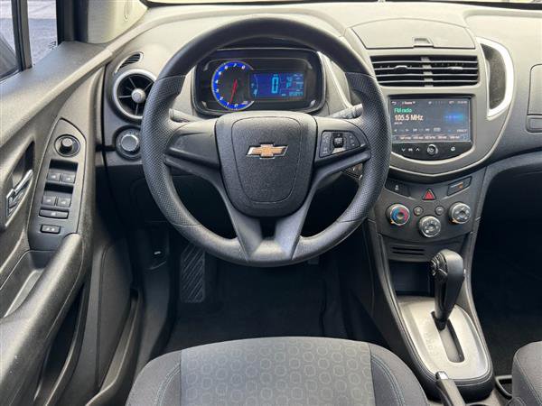 Used 2016 Chevrolet Trax LS FWD image 10