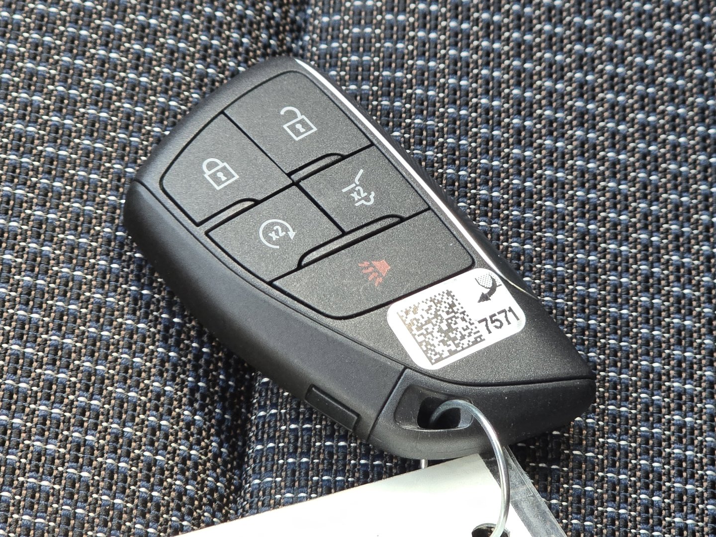Certified 2023 Buick Envision Preferred AWD/4WD image 39