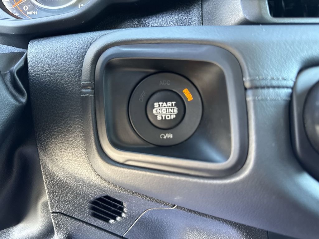 Used 2024 Jeep Wrangler Unlimited Rubicon image 19