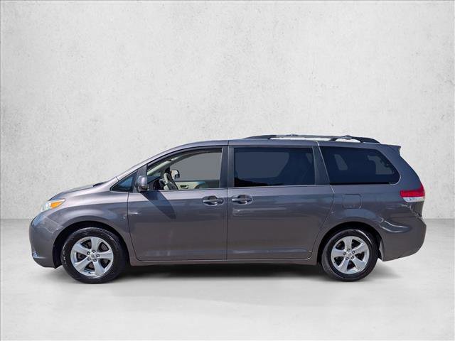 Used 2012 Toyota Sienna LE FWD image 9