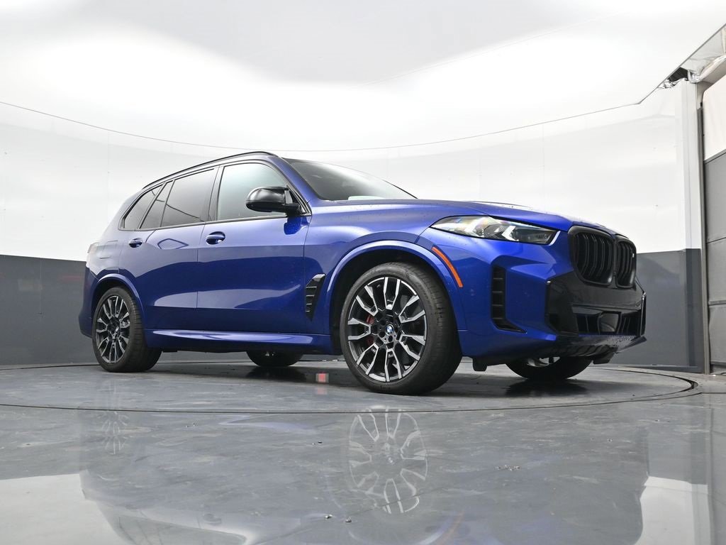 Used 2024 BMW X5 M60i image 17