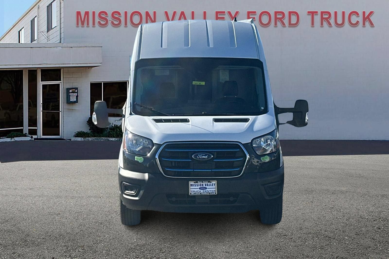 Used 2022 Ford E-Transit 148 High Roof w/ Load Area Protection Package RWD image 9