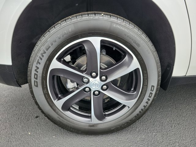 Used 2022 Buick Enclave Essence w/ Experience Buick Package image 8