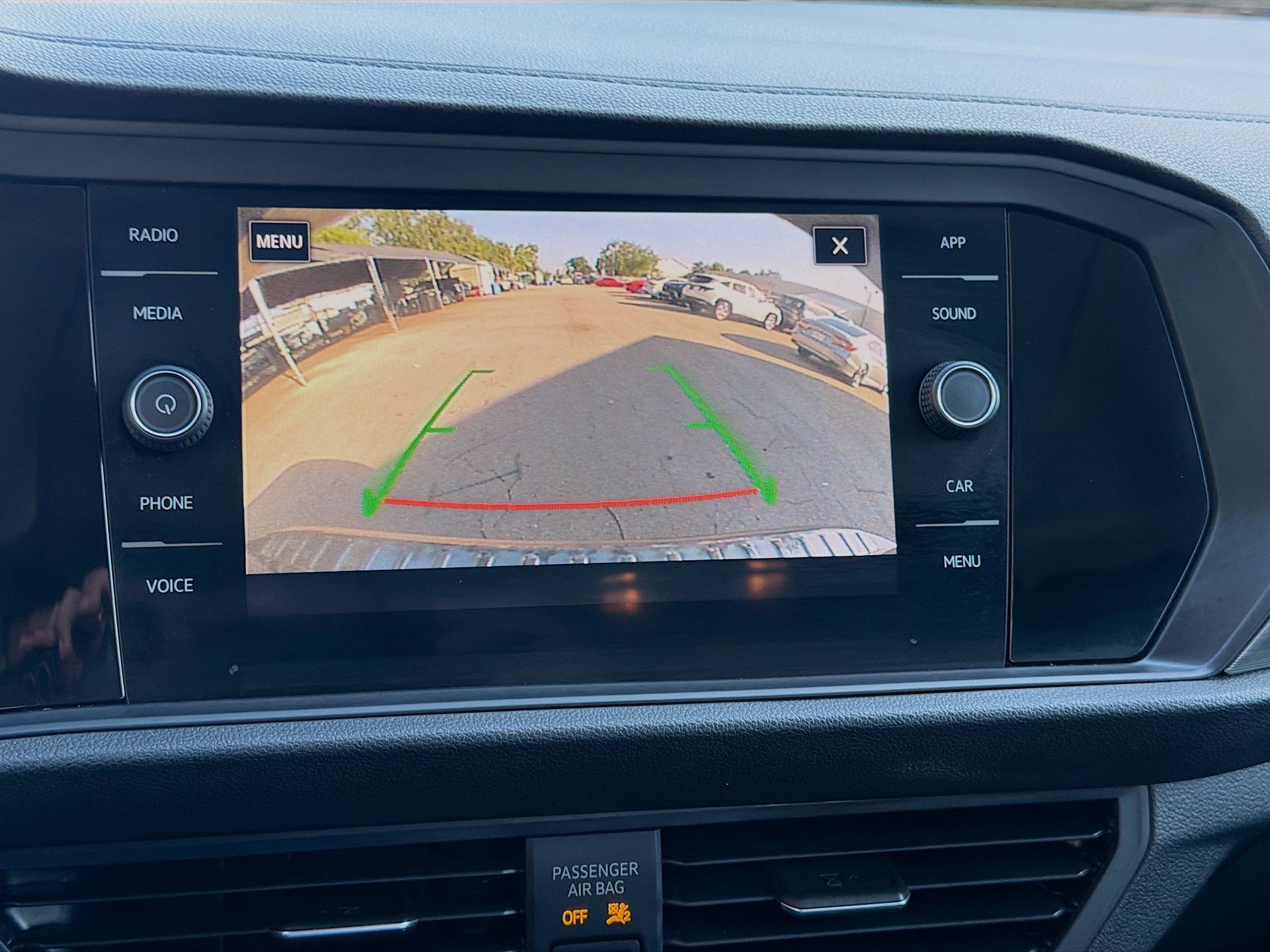 Used 2019 Volkswagen Jetta SEL w/ Cold Weather Package FWD image 12