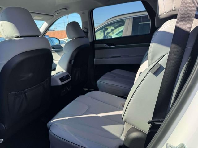 Used 2023 Hyundai Palisade SEL w/ Cargo Package image 10