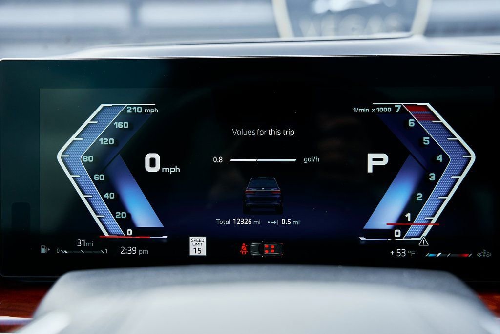 Used 2024 BMW ALPINA XB7 image 74