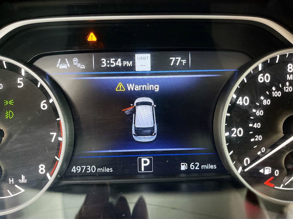 Used 2022 Nissan Murano Platinum w/ Cargo Package FWD image 12